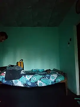 Snapshot of wasaa083 chatting on 10/14/25, 12:55 wasaa083 online show from 10/14/25, 12:55