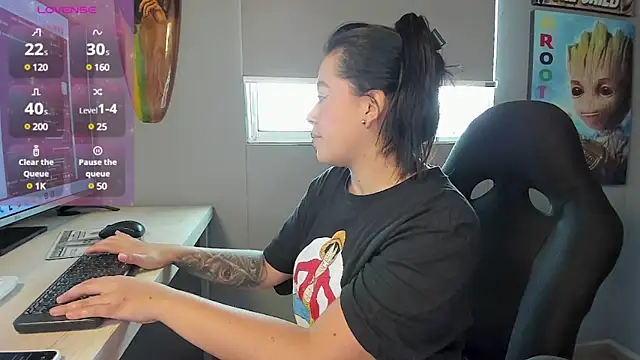 AddisonStone online show from 03/19/25, 10:20