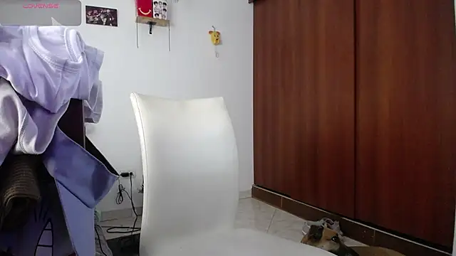 Snapshot of Moon_lunita chatting on 02/25/26, 09:13 Moon lunita online show from 02/25/26, 09:13