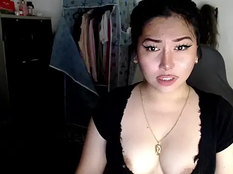 urqueendominant online show from 09/15/25, 03:28