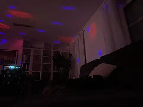 Snapshot of bipatrick40 chatting on 02/22/25, 02:39 bipatrick40 online show from 02/22/25, 02:39