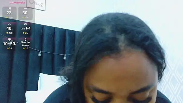 colombiamommy online show from 10/17/25, 12:30