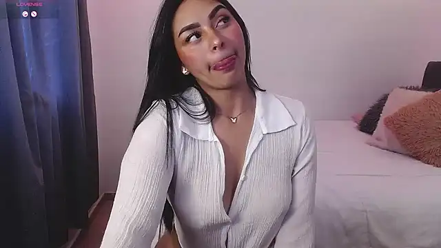 Melaniie01 online show from 03/05/26, 10:50