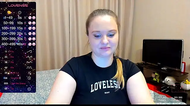 Snapshot of AlanaBrox chatting on 12/03/24, 12:46 AlanaBrox online show from 12/03/24, 12:46