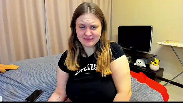 Snapshot of AlanaBrox chatting on 03/20/25, 03:13 AlanaBrox online show from 03/20/25, 03:13