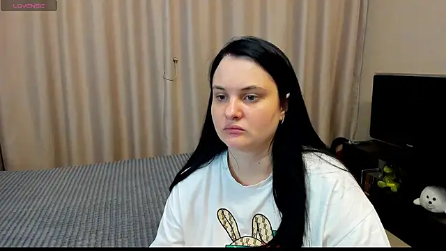 AlanaBrox online show from 05/17/26, 06:59