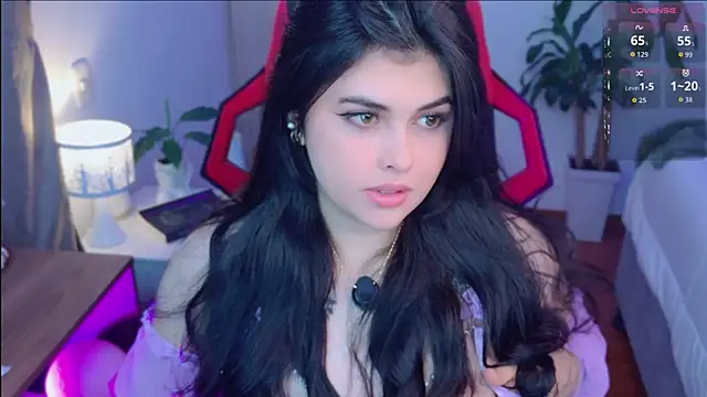 Alyaa s online show from 04/19/26, 12:43