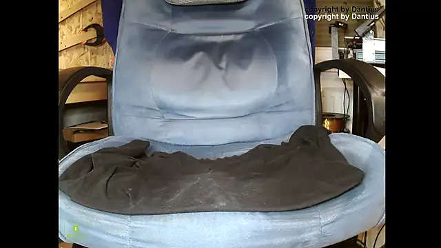 Snapshot of Dantius22 chatting on 01/10/25, 08:29 Dantius22 online show from 01/10/25, 08:29