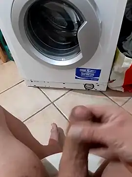 Snapshot of 74bob chatting on 03/22/25, 12:46 74bob online show from 03/22/25, 12:46