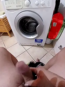 Snapshot of 74bob chatting on 10/30/25, 04:36 74bob online show from 10/30/25, 04:36