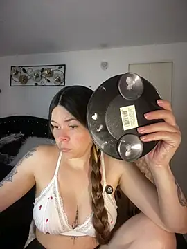 carolina16love online show from 04/17/26, 08:45