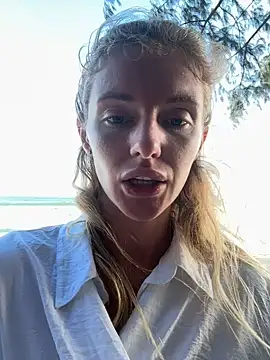 neighbours love online show from 01/07/25, 09:40