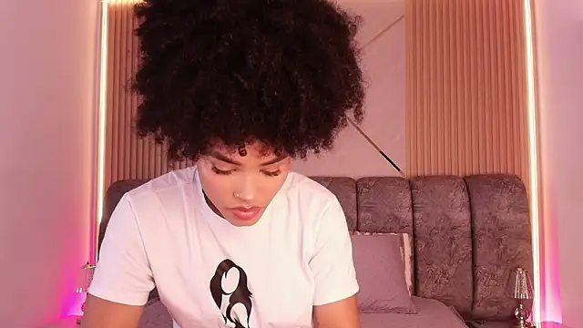 naia blessed online show from 03/24/26, 07:19