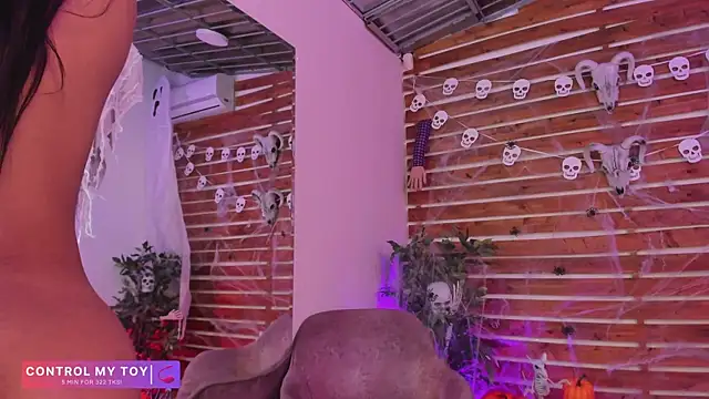  MeganRain online show from 10/29/25, 06:59