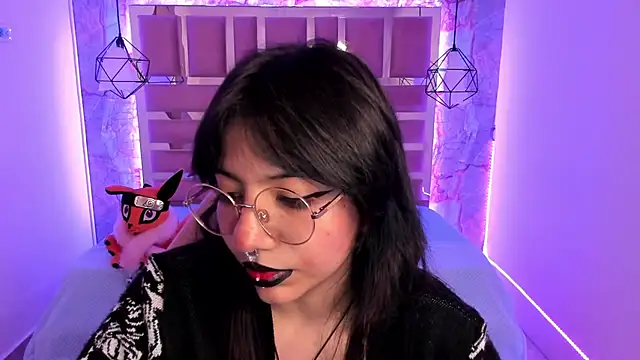Snapshot of Nami_usagi chatting on 12/07/24, 12:24 Nami usagi online show from 12/07/24, 12:24