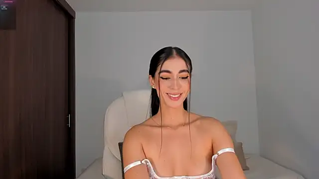 RebeccaBaxter online show from 01/30/25, 01:44