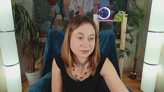 Snapshot of BrookeEvans chatting on 03/10/25, 04:17 BrookeEvans online show from 03/10/25, 04:17