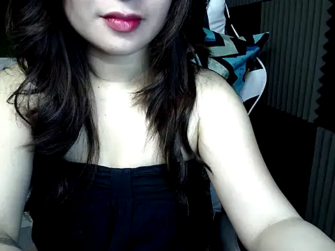 Mia 2022 online show from 02/04/26, 04:46