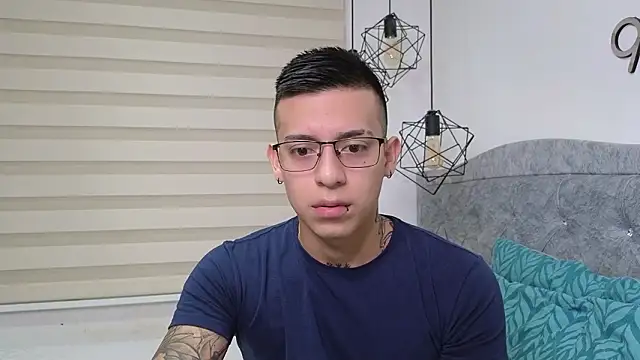 SIXXTOLOVE18 online show from 03/06/26, 12:29