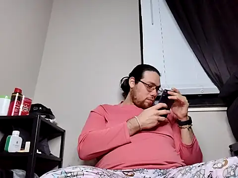 Snapshot of lucasgalacticman chatting on 01/12/25, 03:28 lucasgalacticman online show from 01/12/25, 03:28