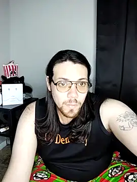 Snapshot of lucasgalacticman chatting on 02/13/25, 02:56 lucasgalacticman online show from 02/13/25, 02:56