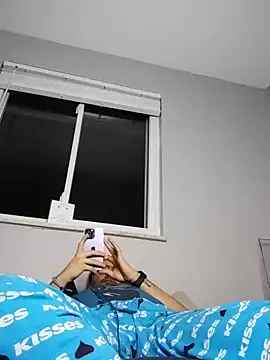 Snapshot of lucasgalacticman chatting on 02/24/25, 06:05 lucasgalacticman online show from 02/24/25, 06:05