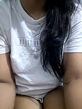 RadhaBabe online show from 04/21/26, 11:49