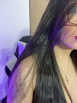 KateLatorre online show from 03/04/26, 09:10