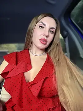 Kalli Fornia online show from 10/11/25, 08:35