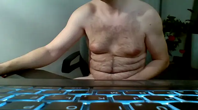 Snapshot of Horney_boy86 chatting on 12/30/24, 11:17 Horney boy86 online show from 12/30/24, 11:17