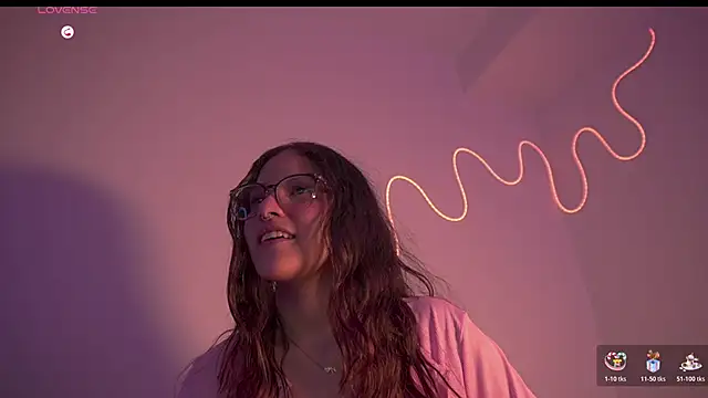 HannaMoom online show from 01/07/26, 03:03