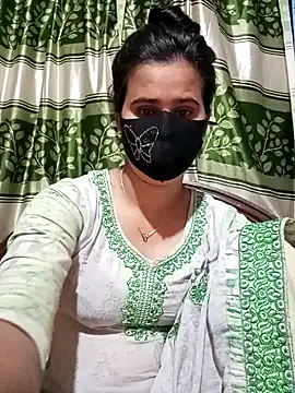 Snapshot of Sexy-Binita chatting on 02/20/25, 04:07 Sexy-Binita online show from 02/20/25, 04:07