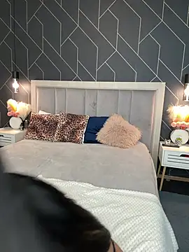 EmyLaveau online show from 02/18/25, 02:38