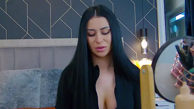 EmyLaveau online show from 02/13/26, 06:31