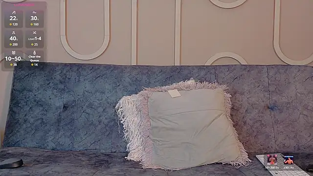 Snapshot of Sweet_Alessandre chatting on 07/05/26, 01:18 Sweet Alessandre online show from 07/05/26, 01:18