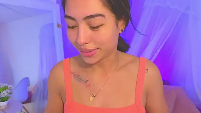 Snapshot of samantha_bss chatting on 12/03/24, 01:43 samantha bss online show from 12/03/24, 01:43
