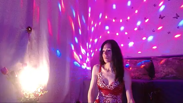 ElysaSun online show from 05/24/26, 05:40
