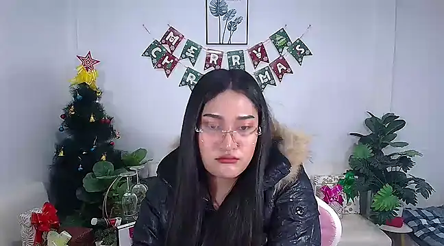 Snapshot of plysaithailand chatting on 01/13/25, 03:45 plysaithailand online show from 01/13/25, 03:45