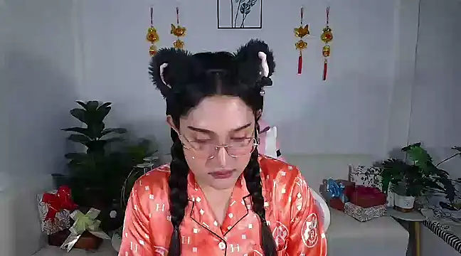 Snapshot of plysaithailand chatting on 01/30/25, 02:49 plysaithailand online show from 01/30/25, 02:49