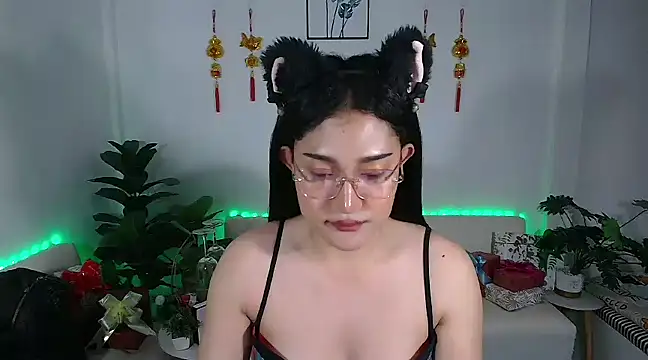 Snapshot of plysaithailand chatting on 01/30/25, 08:32 plysaithailand online show from 01/30/25, 08:32