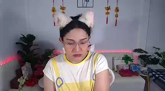 Snapshot of plysaithailand chatting on 03/06/25, 01:58 plysaithailand online show from 03/06/25, 01:58