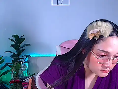 Snapshot of plysaithailand chatting on 10/01/25, 04:18 plysaithailand online show from 10/01/25, 04:18