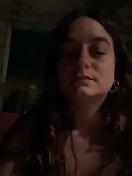 Snapshot of indierotic chatting on 12/31/24, 04:38 indierotic online show from 12/31/24, 04:38