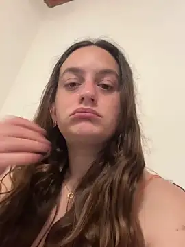 Snapshot of indierotic chatting on 10/23/25, 02:55 indierotic online show from 10/23/25, 02:55