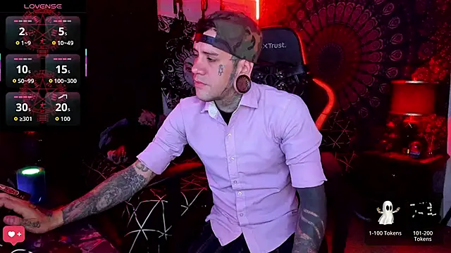 josh  ackerman online show from 09/26/25, 03:05