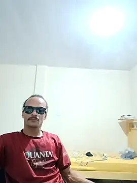 JamesQuaresma online show from 01/19/25, 02:57