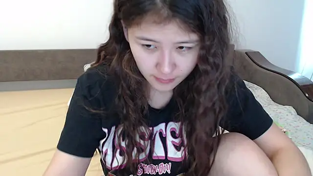 Riz girl online show from 09/21/25, 10:17