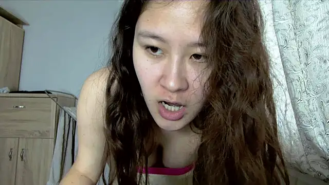 Riz girl online show from 01/11/26, 08:52