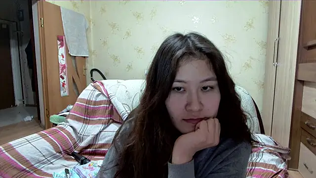 Riz girl online show from 04/20/26, 03:48