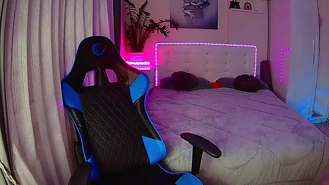 cokeyspeed69 online show from 04/20/26, 10:51